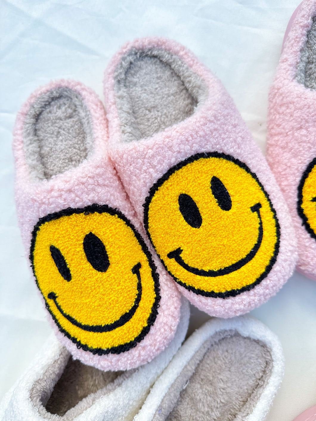 You make me smile slippers